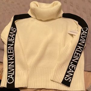 ♥️♥️♥️Calvin Klein Jeans Sweater ♥️♥️♥️